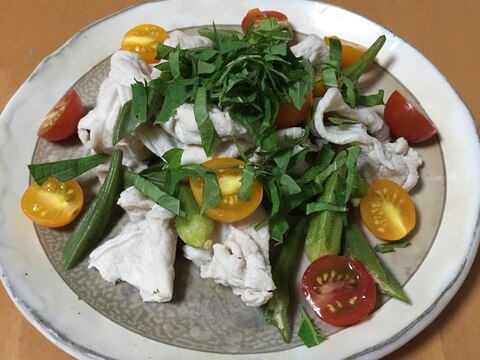 豚肉おくらトマトの冷しゃぶサラダ♪